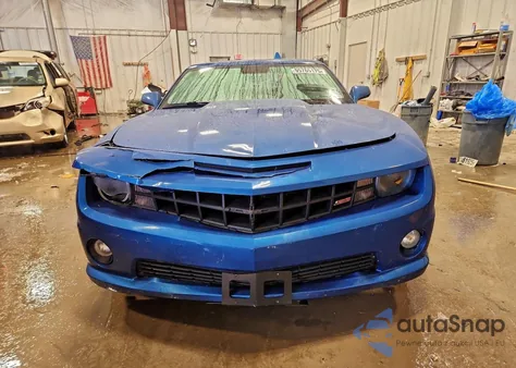 2010 Chevrolet Camaro Ss z USA, uszkodzony, nr VIN 2G1FJ1EJ8A9115945